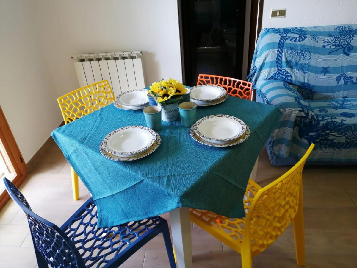 La Dolce Vita - Apartment With Shared Pool And Large Terrace Lido delle Nazioni Exterior foto