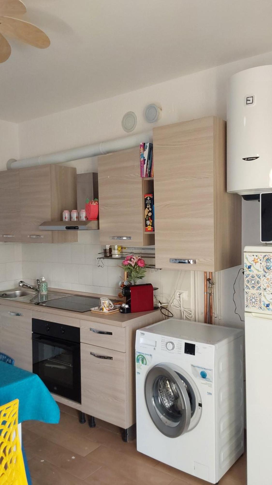 La Dolce Vita - Apartment With Shared Pool And Large Terrace Lido delle Nazioni Exterior foto